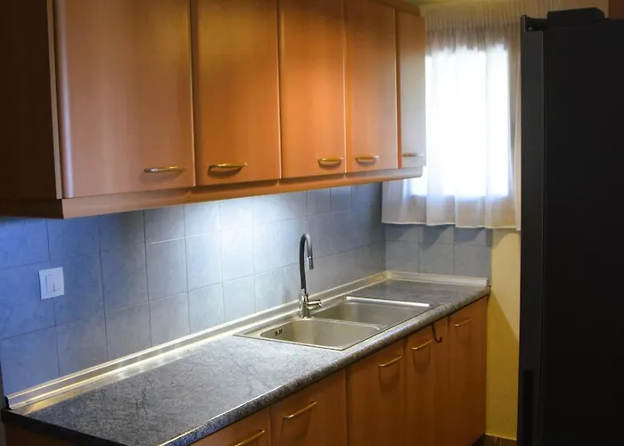 Mellonia Apartman Nikíti